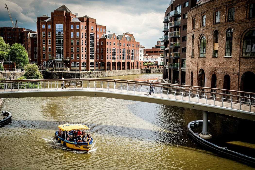 Riding the Bristol Harbour Ferry Boat | englandrover.com