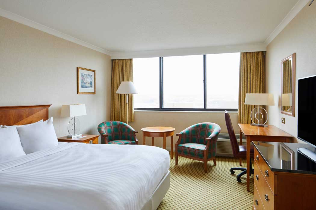 A deluxe double guest room at the Delta Hotels by Marriott Bristol City Centre hotel. (Photo: Marriott)