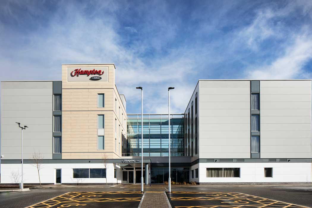 The Hampton by Hilton Bristol Airport offers a high standard of accommodation within walking distance to the terminal building at Bristol Airport. (Photo © 2020 Hilton)