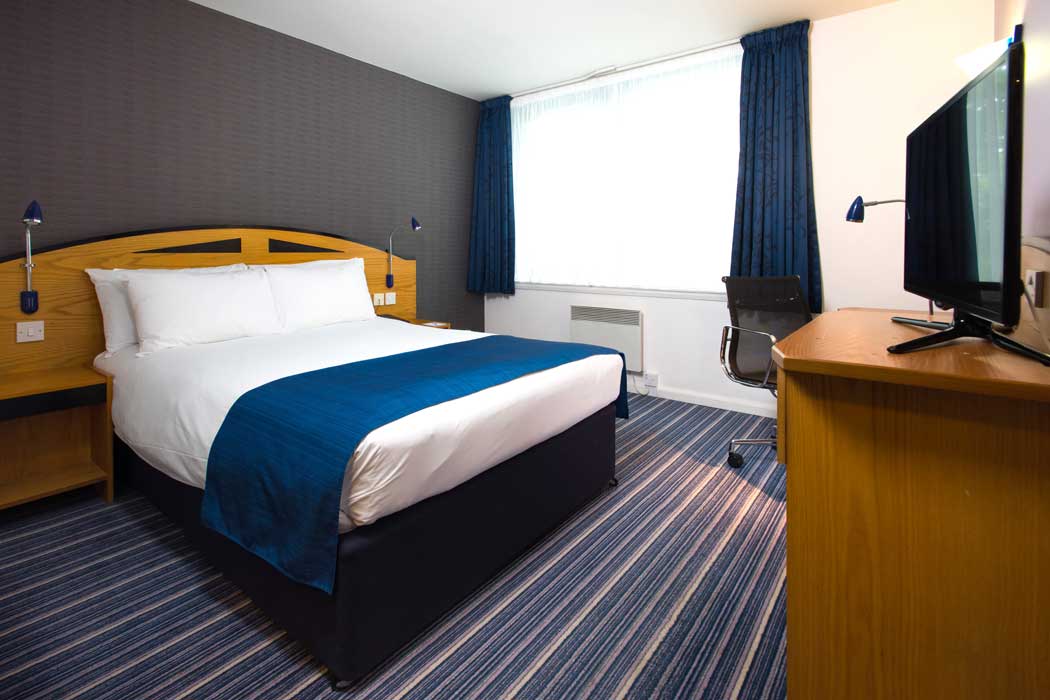 A standard double room at the Holiday Inn Express Bristol City Centre hotel. (Photo: IHG)