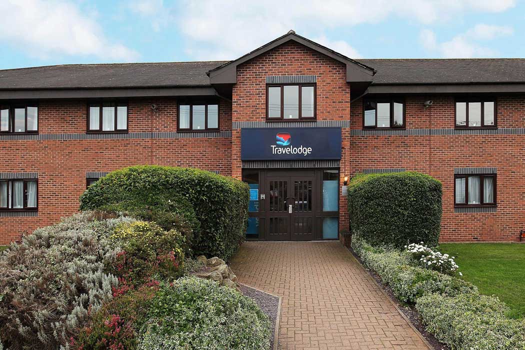 The Travelodge Stratford Alcester hotel is a great value alternative to staying in nearby Stratford-upon-Avon. (Photo © Travelodge)