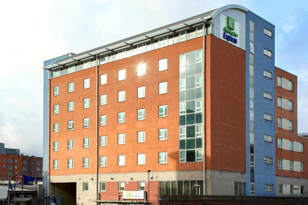 The Holiday Inn Express London Limehouse hotel can represent a good value accommodation option with excellent transport connections into The City of London, which is less than 10 minutes away by DLR or train. However, its location on a busy road is not particularly attractive. (Photo: IHG)