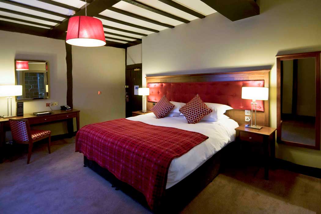 A guest room at the Mercure Stratford-upon-Avon Shakespeare Hotel hotel. (Photo: ALL – Accor Live Limitless)