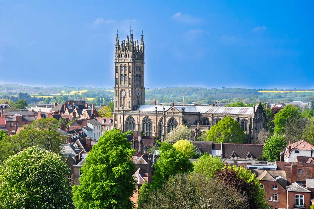 Visiting St Mary’s Church in Warwick | englandrover.com