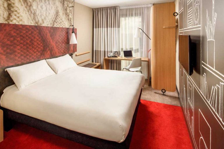 ibis London Docklands Canary Wharf Hotel | englandrover.com