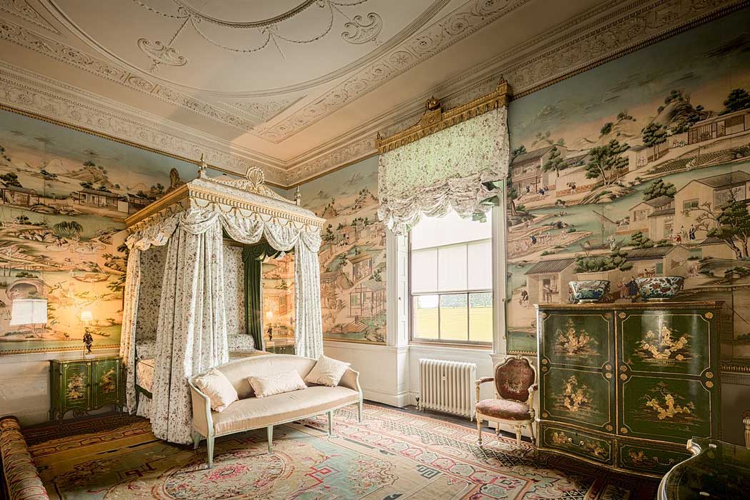 The East Bedroom features 250-year-old Chinese wallpaper. (Photo: Michael D Beckwith)