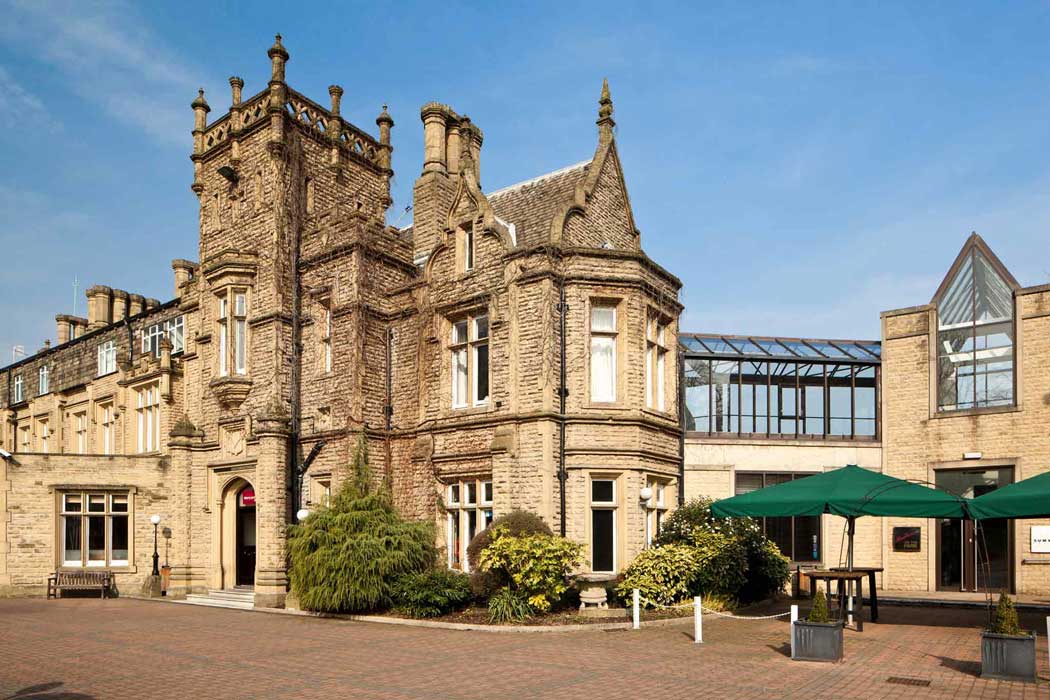 The Mercure Bradford Bankfield is a 19th-century Gothic-style mansion house flanked by a couple of modern annexes to either side of the old building. (Photo: ALL – Accor Live Limitless)
