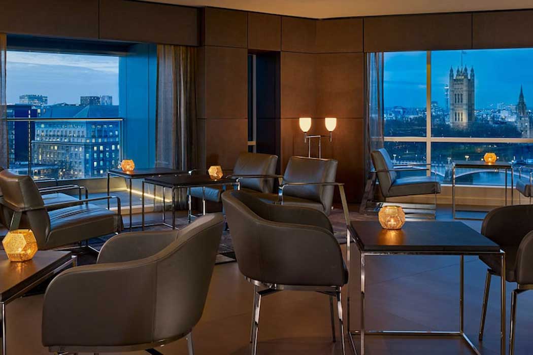 Guests staying in suites and executive rooms, and guests with VIP status in Radisson Rewards, have access to the hotel's executive lounge featuring stunning views of central London. (Photo: Radisson Hotel Group)