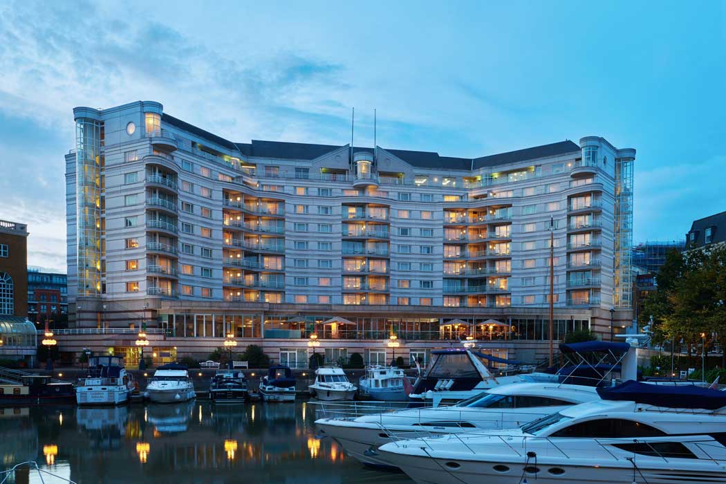 The Chelsea Harbour Hotel is a modern hotel overlooking a marina on the River Thames. Although the immediate neighbourhood lacks the charm of other parts of London, it is within walking distance to Chelsea and Fulham. (Photo: Millennium Hotels and Resorts)