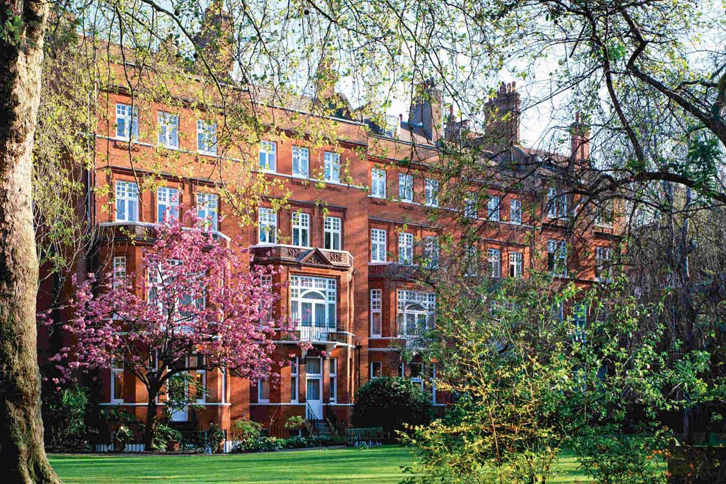 The Drayton Hotel is a five-star hotel in a 19th-century townhouse near Sloane Square in Chelsea. Previous guests include Queen Margrethe II of Denmark and Pierce Brosnan. A hotel good enough for James Bond and the Queen is definitely worth a look if your budget stretches to a five-star hotel in Chelsea. (Photo: ALL – Accor Live Limitless)