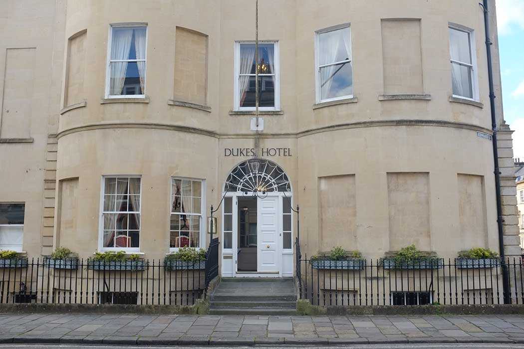 Dukes Hotel Bath is an upmarket boutique hotel housed in two adjoining Georgian townhouses just off Great Pulteney Street. (Photo © 2024 Rover Media)