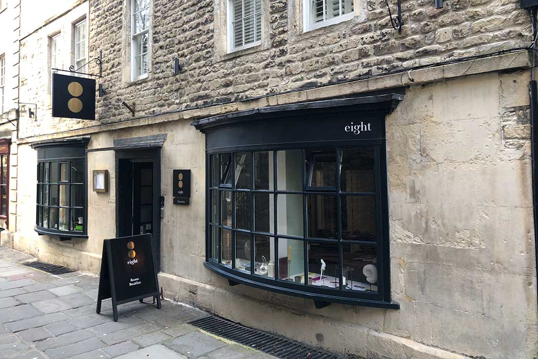 Eight is located on North Parade Passage in the heart of Bath, right next to Sally Lunn’s and just a few minutes walk from Bath Abbey and the Roman Baths. It is a small independently-run hotel in a converted townhouse. (Photo © 2024 Rover Media)