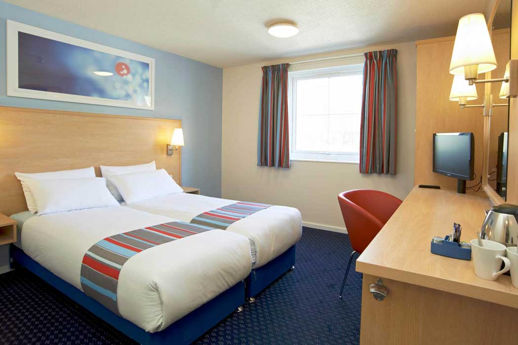 A twin room. (Photo © Travelodge)