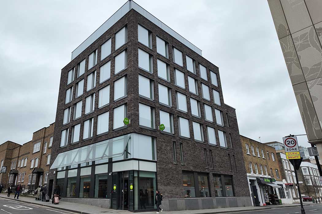 The hub by Premier Inn West Brompton hotel is a modern hotel offering affordable accommodation in small, but well-designed, rooms. It is close to West Brompton tube and Overground station and an easy walk to Earls Court. (Photo © 2024 Rover Media Pty Ltd)