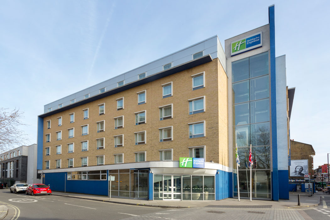 The Holiday Inn Express London Earls Court hotel is a reasonably priced accommodation option in West Kensington, not far from Earls Court. (Photo: IHG Hotels & Resorts)
