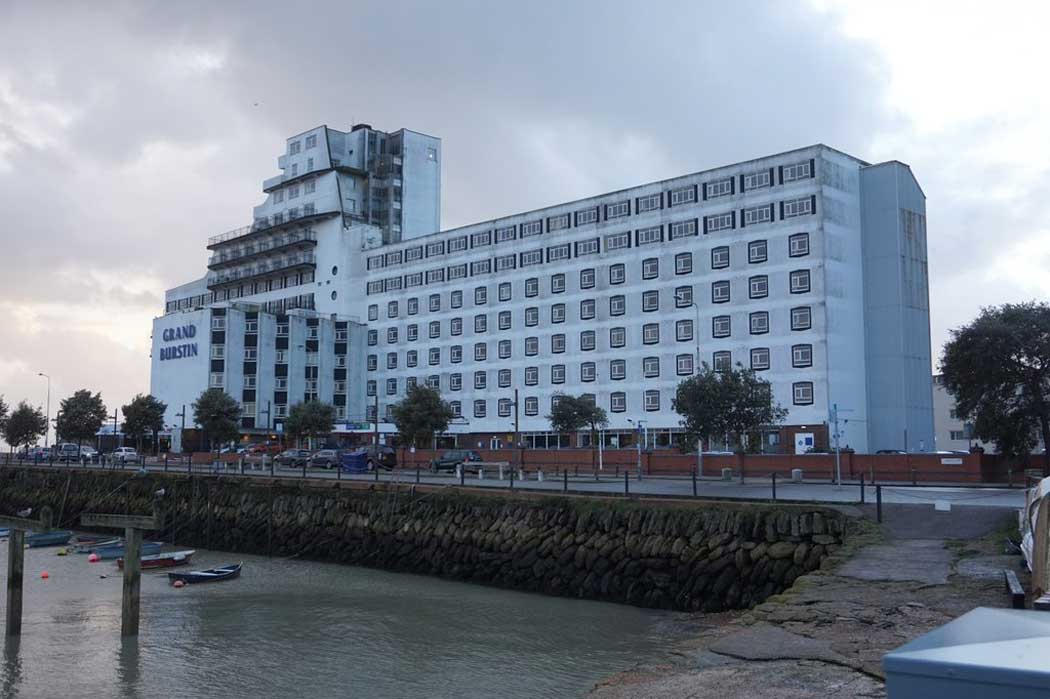 The Grand Burstin Hotel in Folkestone, Kent has a bad reputation but it is reasonably priced with a central location. (Photo: Ian S [CC BY-SA 2.0])
