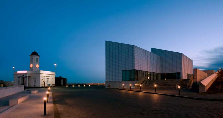 The Turner Contemporary was built on the site of the guesthouse that was frequented by JMW Turner and it is the first contemporary building to feature on a UK banknote. (Photo: Carlos Dominguez/Turner Contemporary)