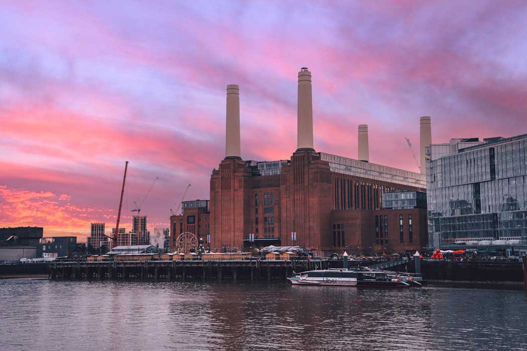 Lift 109 is an observation deck at the top of Battersea Power Station’s northwest chimney. (Photo by Selim Karadayı)