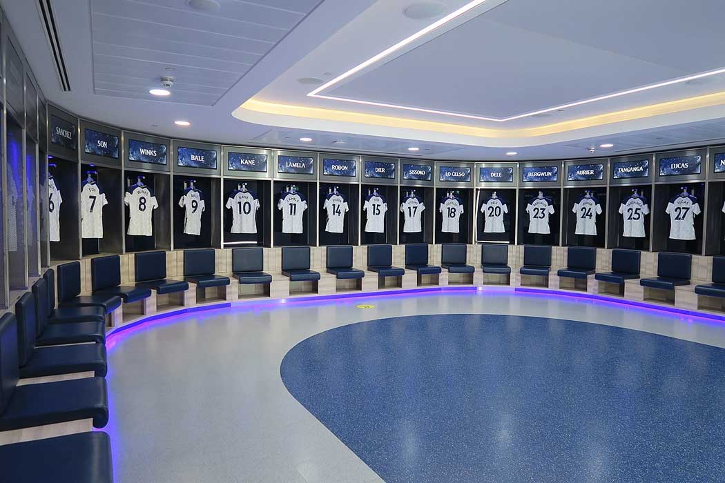 The Tottenham Hotspur Stadium stadium tour takes you behind the scenes where you can see the home dressing room. (Photo: Hzh [CC BY-SA 4.0])