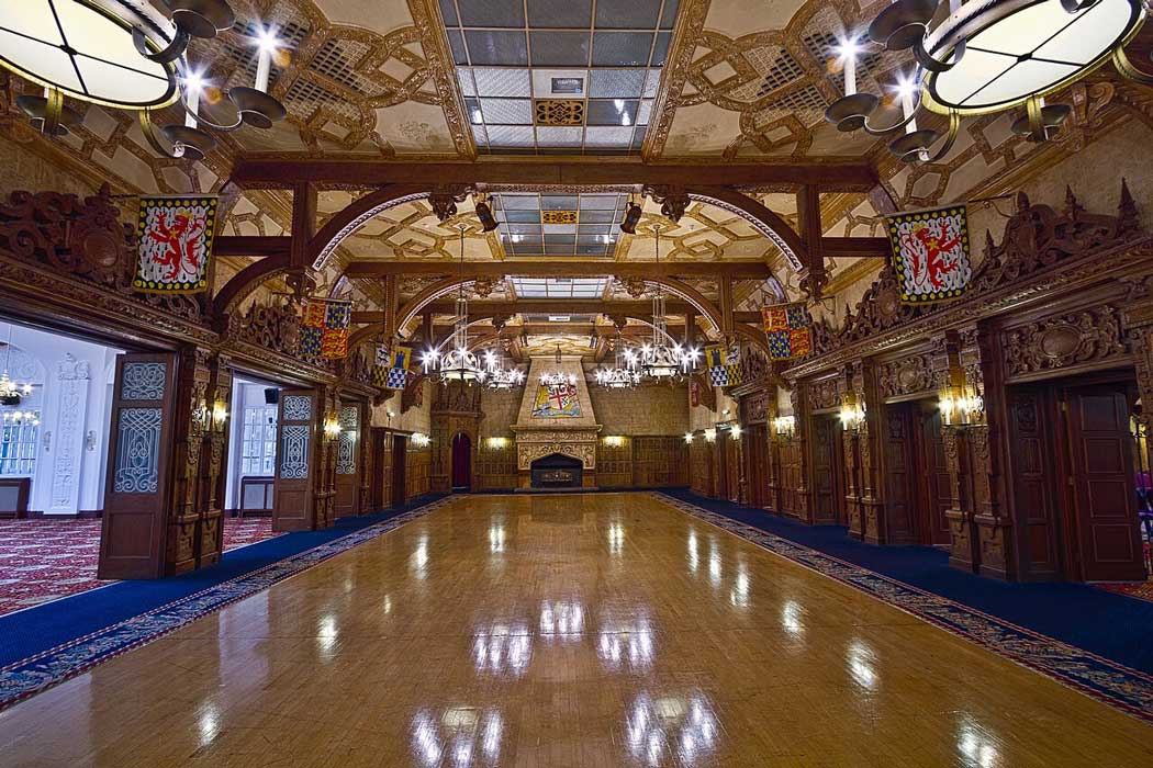 The Baronial Hall inside the Winter Gardens complex. (Photo: Michael D Beckwith [CC BY-SA 3.0])