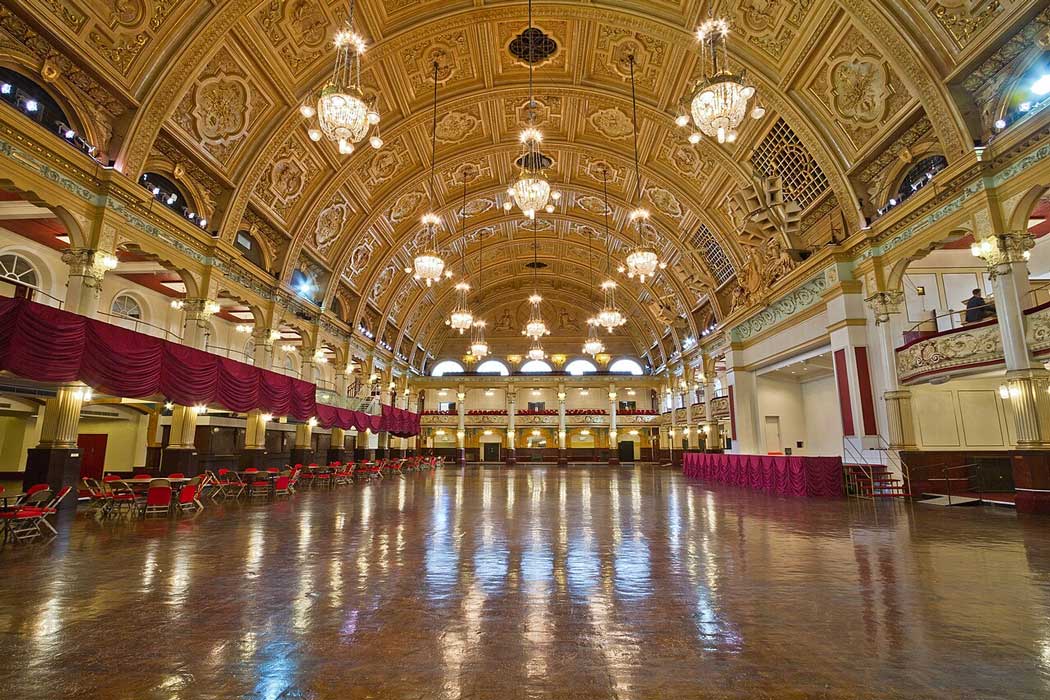 The Empress Ballroom inside the Winter Gardens complex. (Photo: Michael D Beckwith [CC BY-SA 3.0])