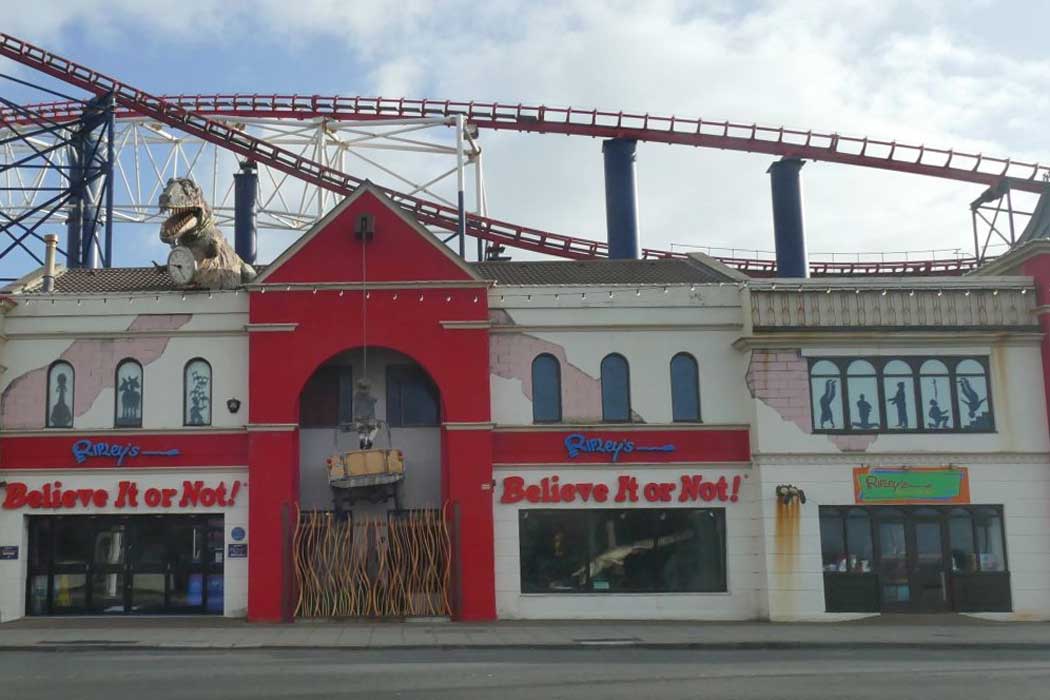 Located near Pleasure Beach, Ripley’s Believe It or Not! is a museum of oddities and curiosities that promises an intriguing experience for visitors. (Photo: Stephen Craven [CC BY-SA 2.0])