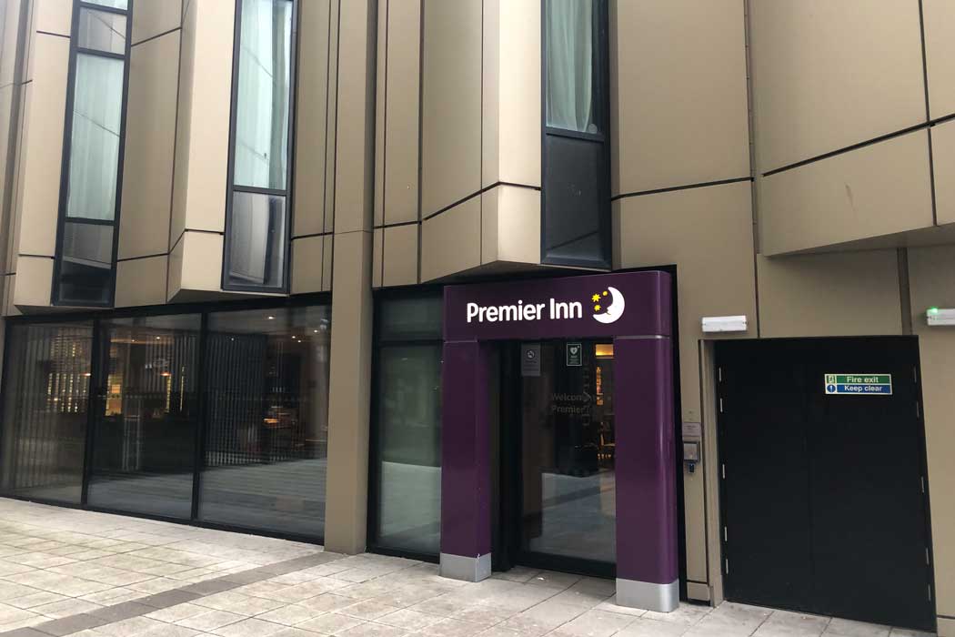 The Premier Inn Liverpool Lime Street hotel is only a one-minute walk from Liverpool Lime Street railway station, making it a convenient accommodation option if you’re arriving or departing by train. (Photo © 2024 Rover Media)