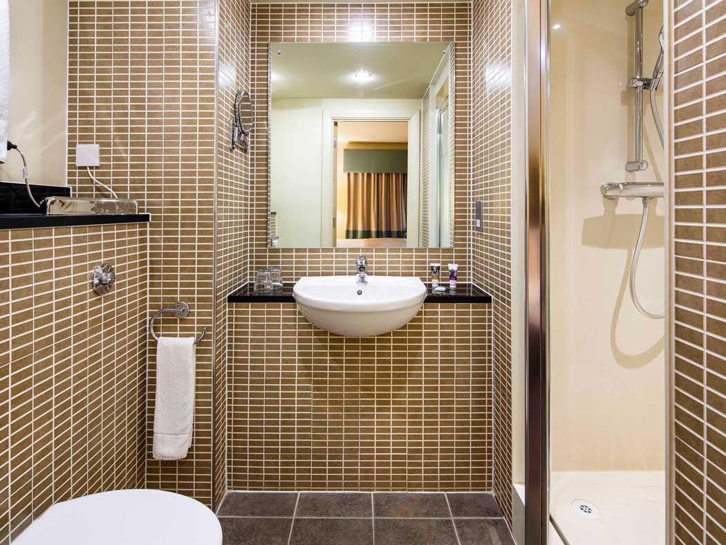 An en suite bathroom. (Photo: ALL – Accor Live Limitless)