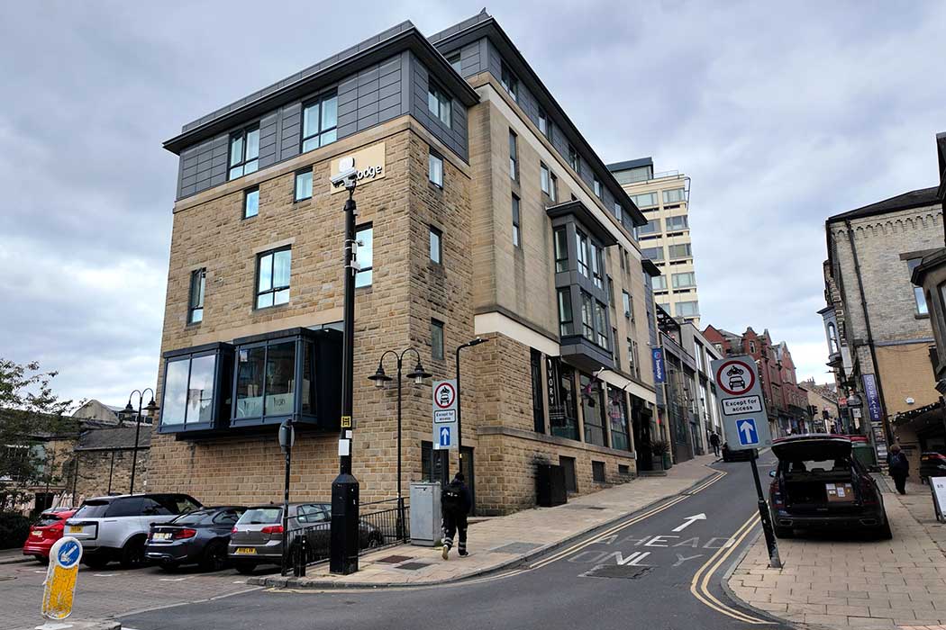 Travelodge Harrogate is a modern budget hotel with a brilliant location in the Montpellier Quarter. (Photo © 2025 Rover Media)